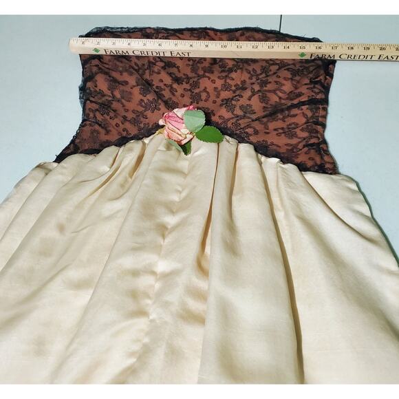 Vintage Hand Made Womens Lace Puff Skirt Evrning Gown Size Medium Feminine Boho - Picture 8 of 11